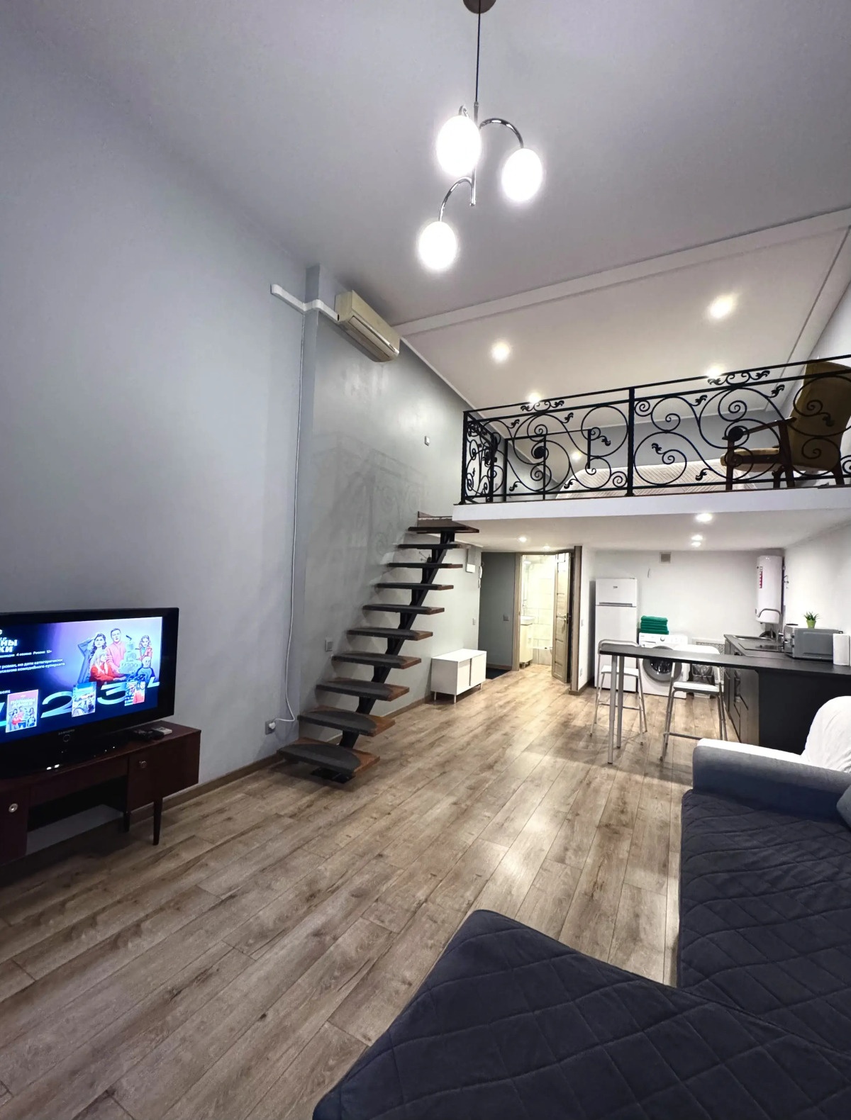 Квартира Cтудия Лофт Двухуровневая Yarapartments