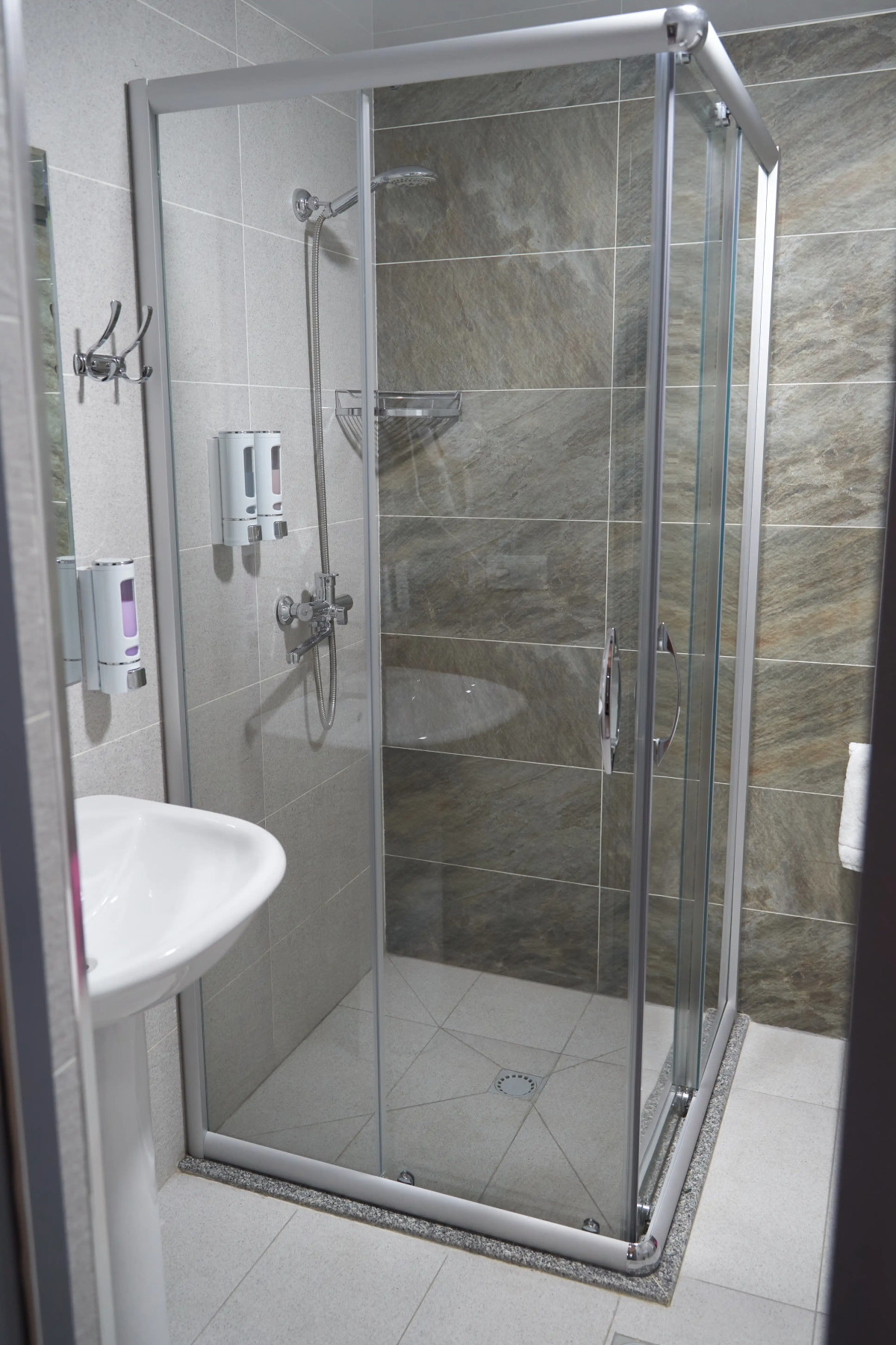 Отель Vatan Plaza