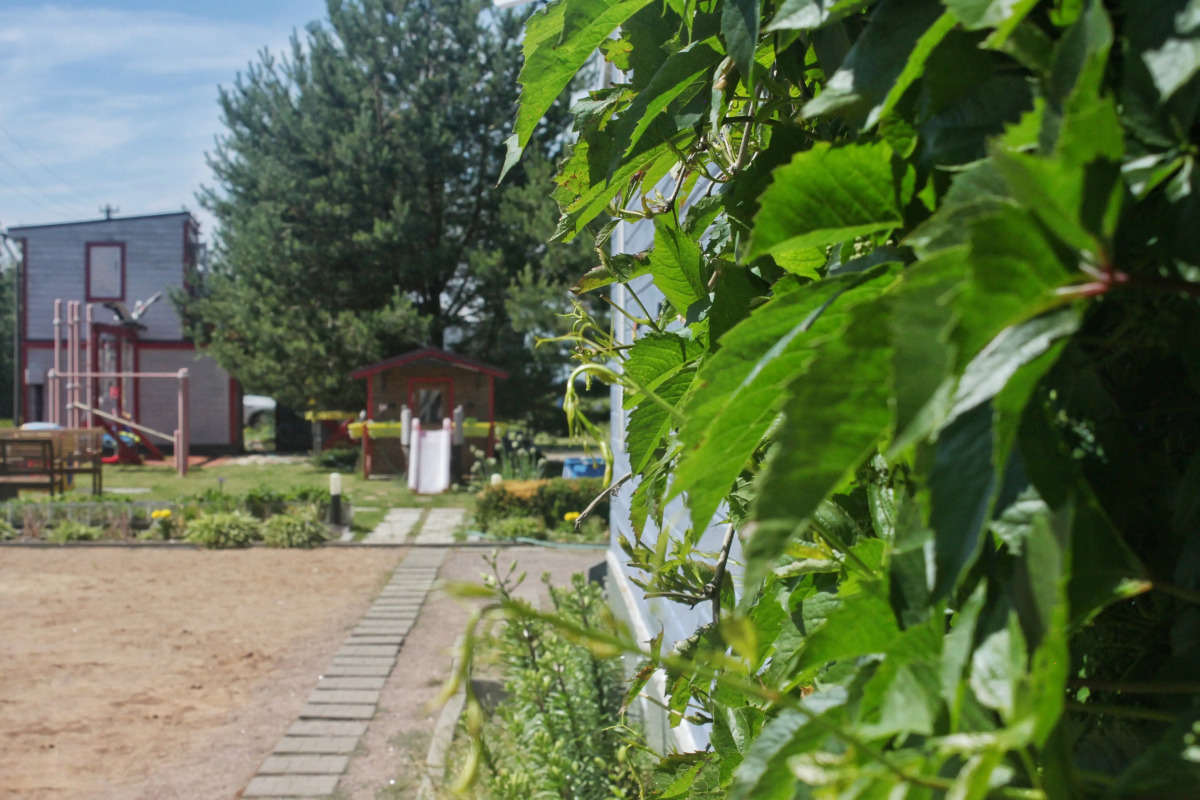 Частный дом Семейное эко-пространство Домик у моря