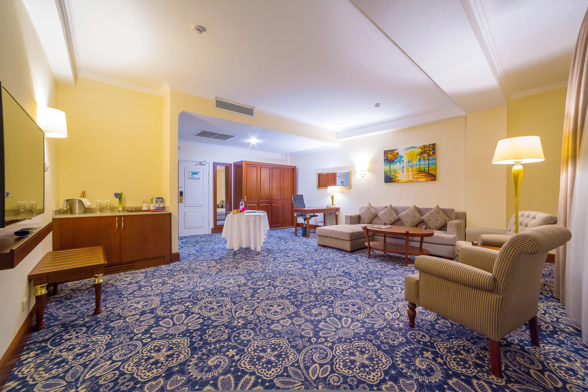 Отель Ramada by Wyndham Almaty