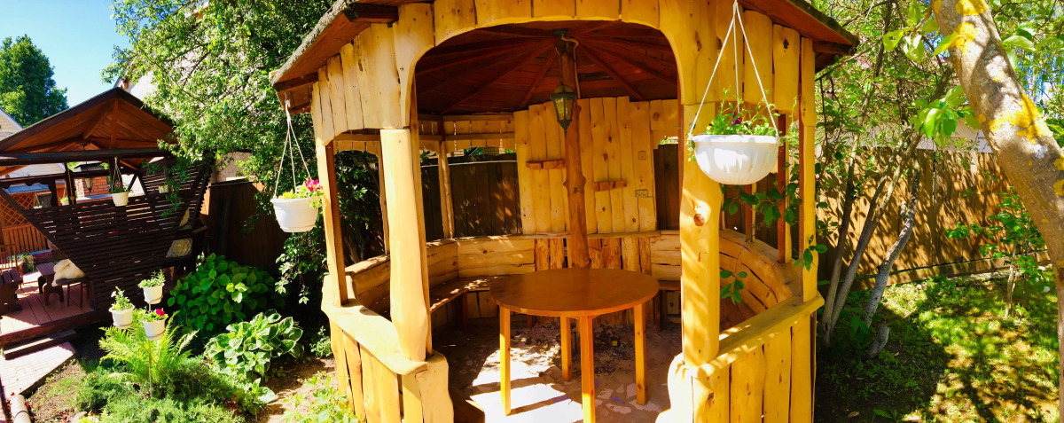 Гостевой Дом  У Звонницы монастыря с баней