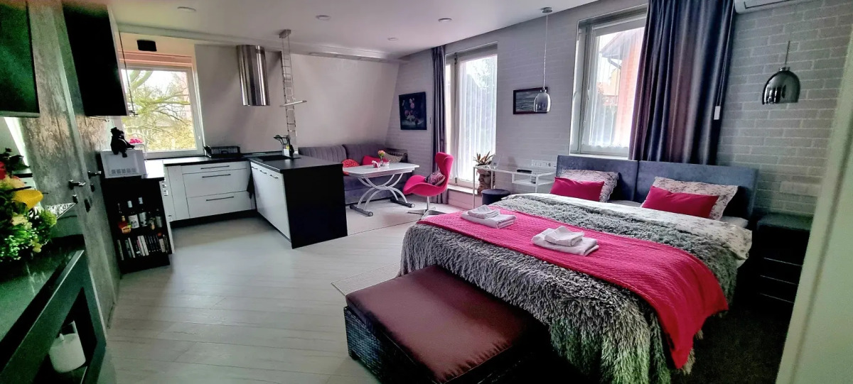 Апартаменты-Студия с балконом