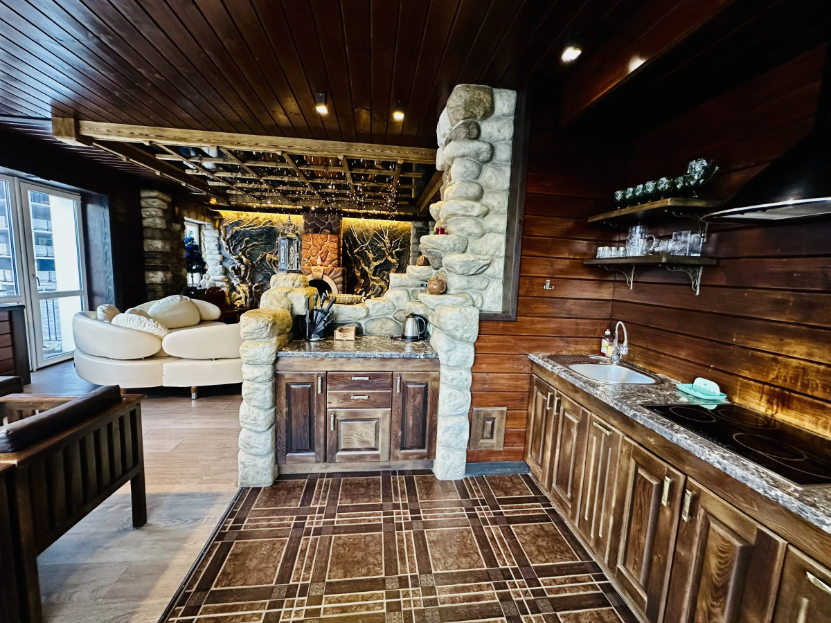 Квартира на Аланской, 25 "Пентхаус"