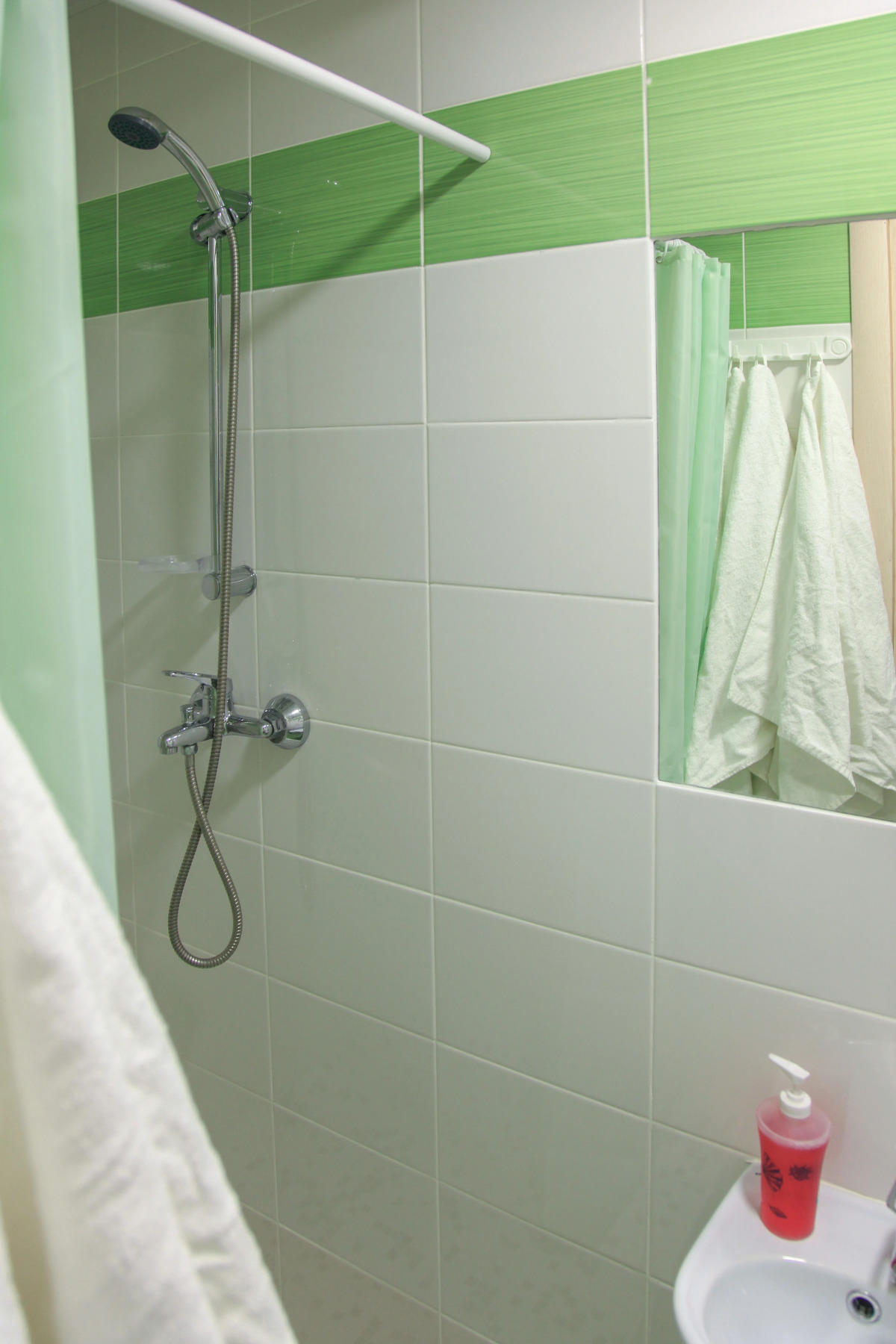 Апартаменты на Юной 12