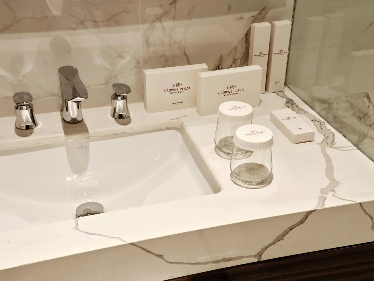 Hotel Crowne Plaza Tashkent, an IHG Hotel