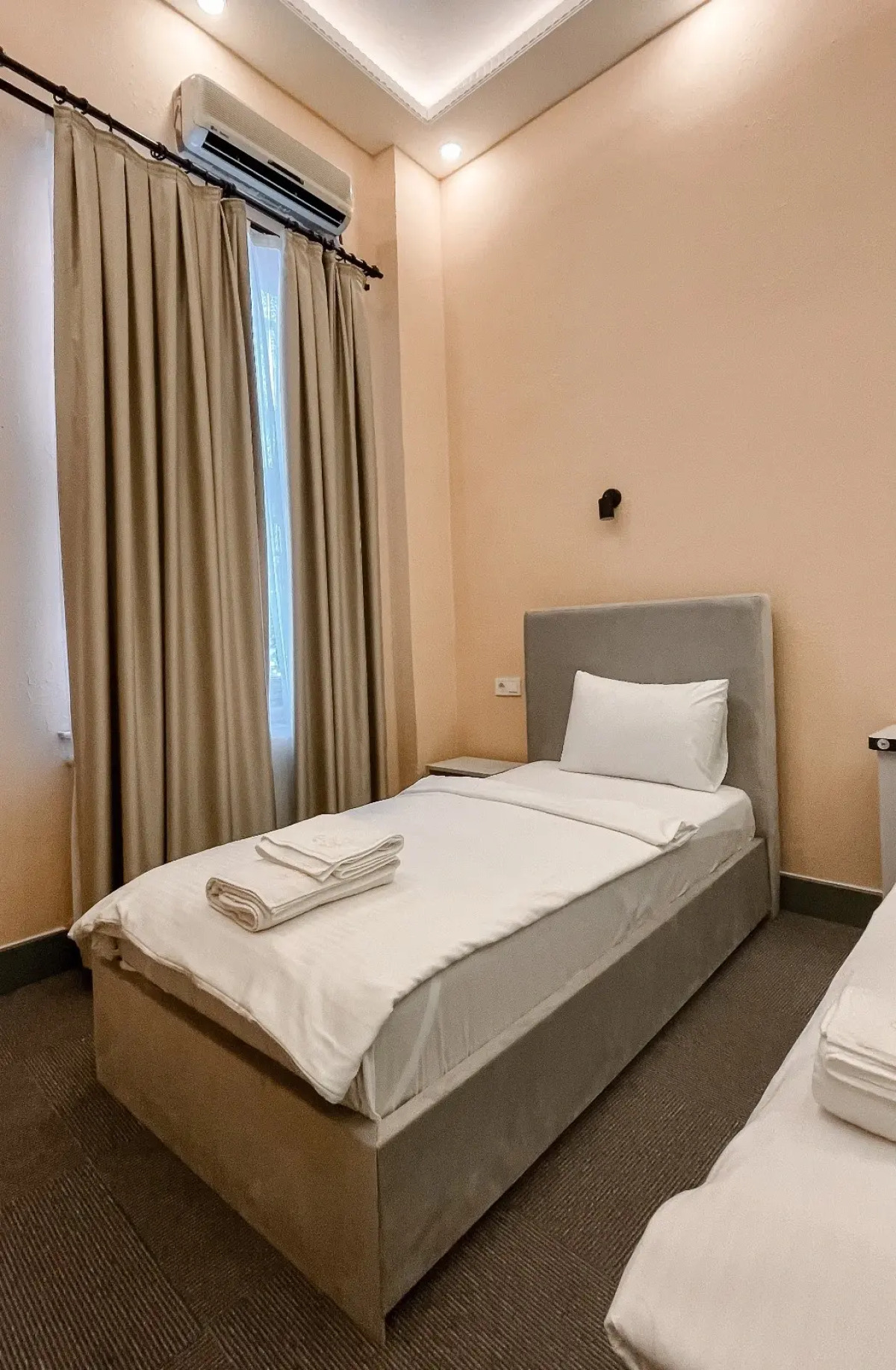 Отель Grand Rafinn