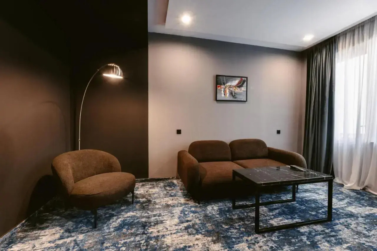 Отель Splendid Tbilisi