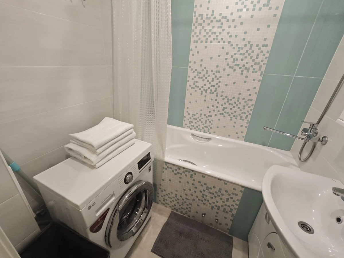 Квартира просторная с балконом и видом на лес