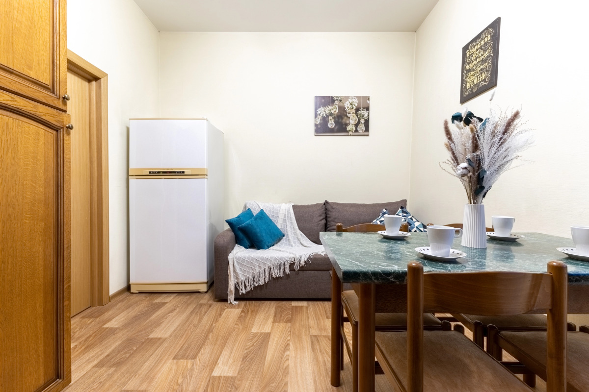 Апартаменты Comfort Home на 10 гостей на Карла Маркса 39