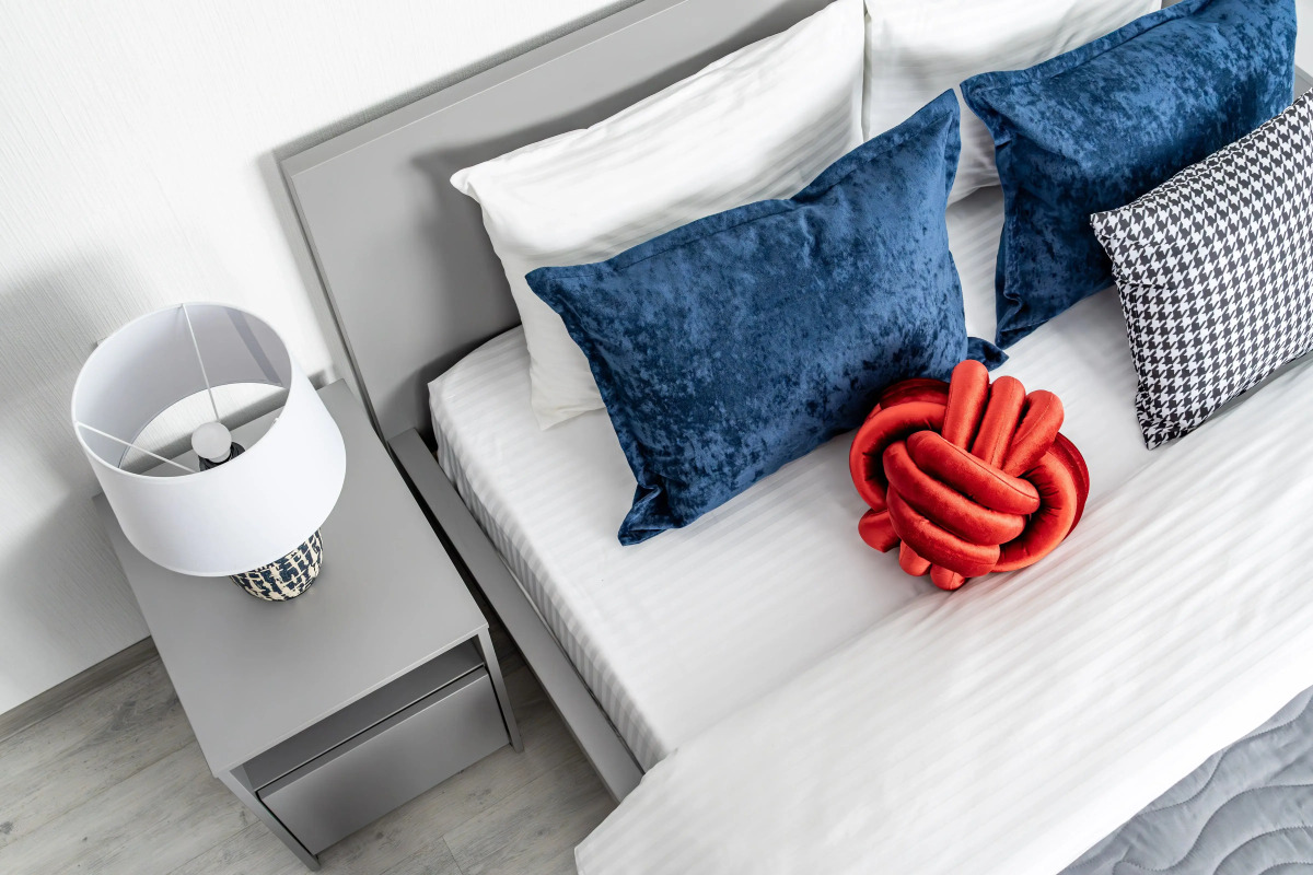 Квартира Granat на Васильевском острове Satin home