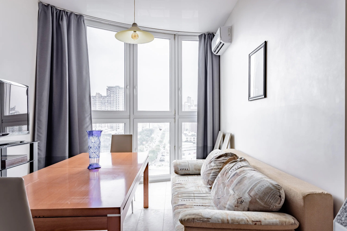 Апартаменты Alexhof on Vernadskogo