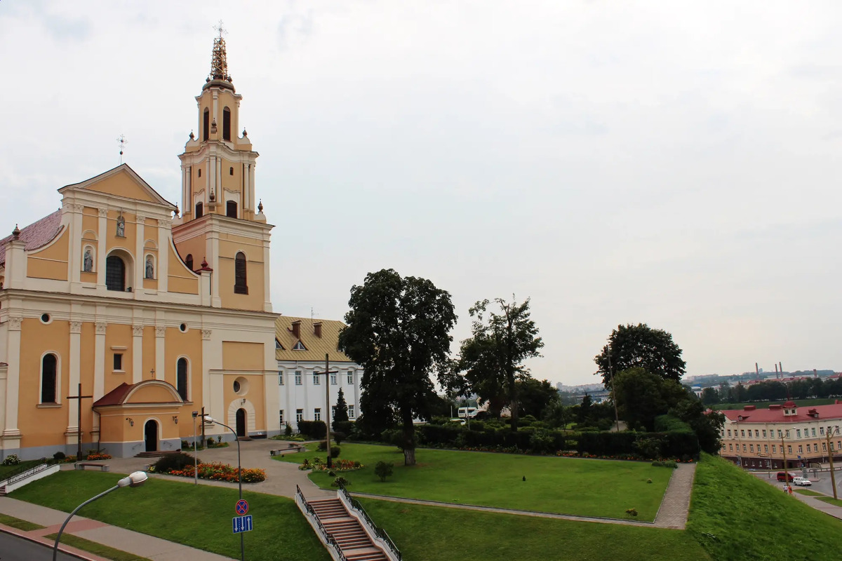 Апартаменты Большие в центре Гродно с видом на город