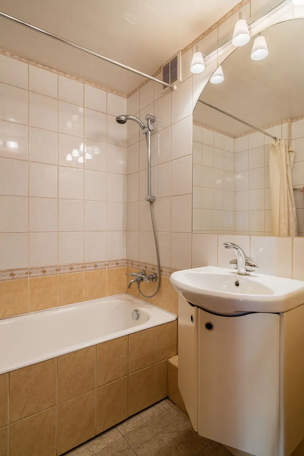 Апартаменты на Невском