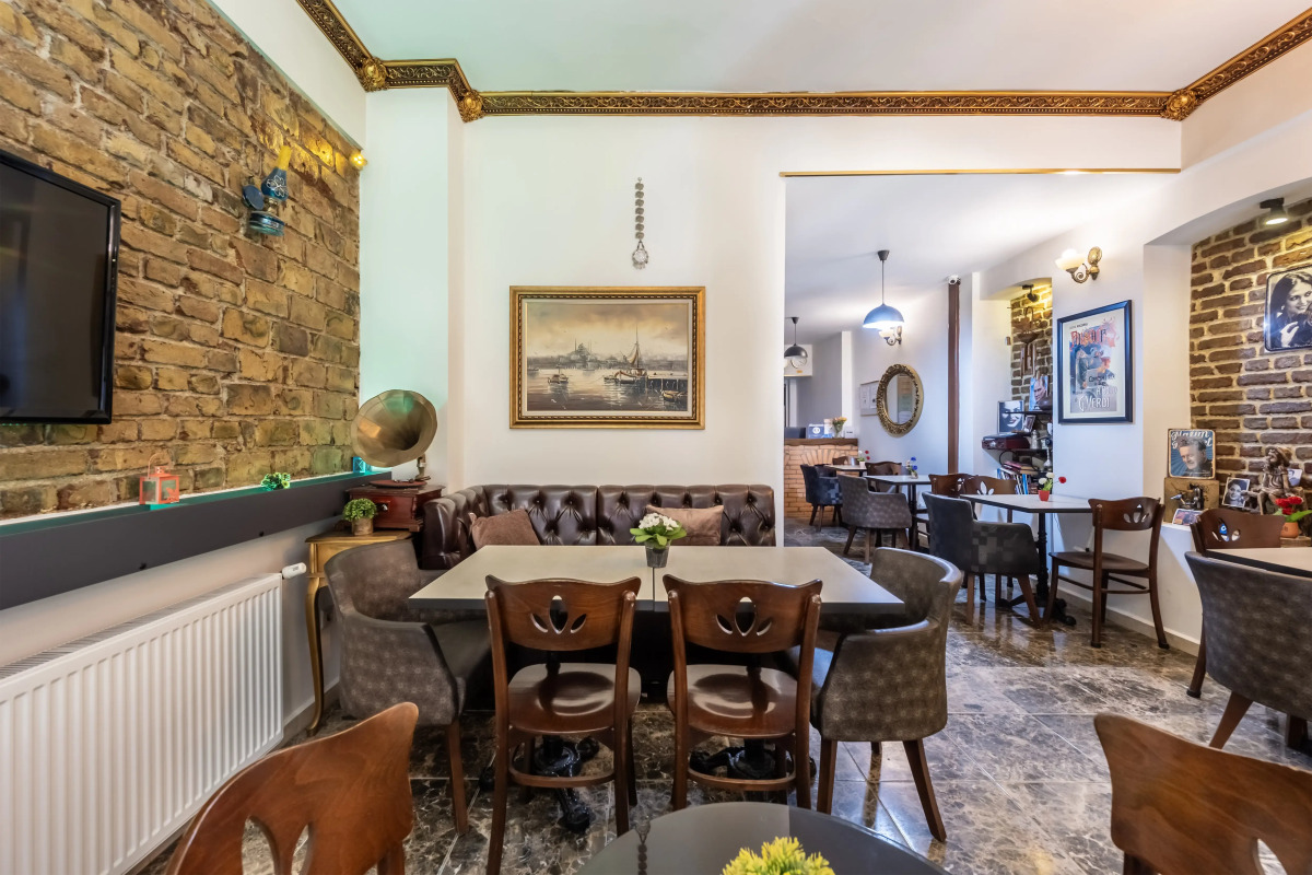 Отель Taksim Trust