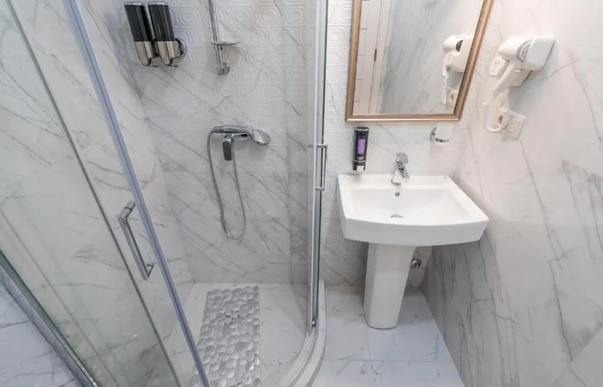 Отель Constant Tbilisi