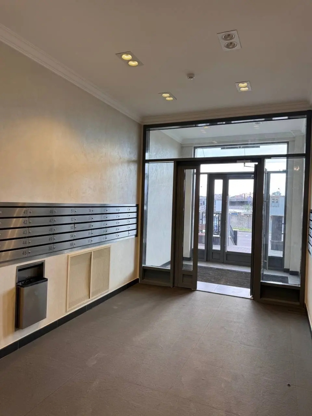 Квартира класса Бизнес с видом на Неву