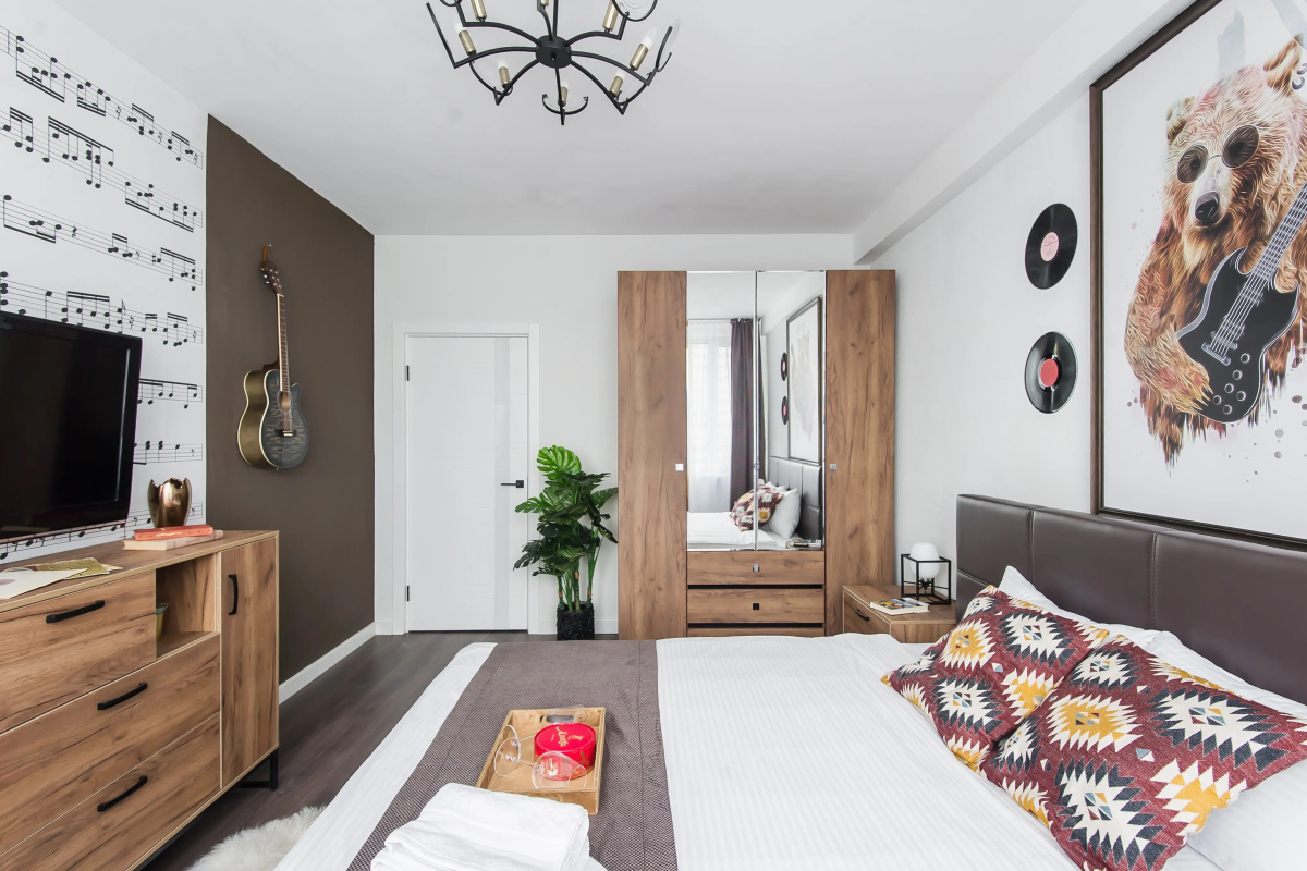 Квартира GM Apartments в стиле Рок-н-ролл с видом на Кремль