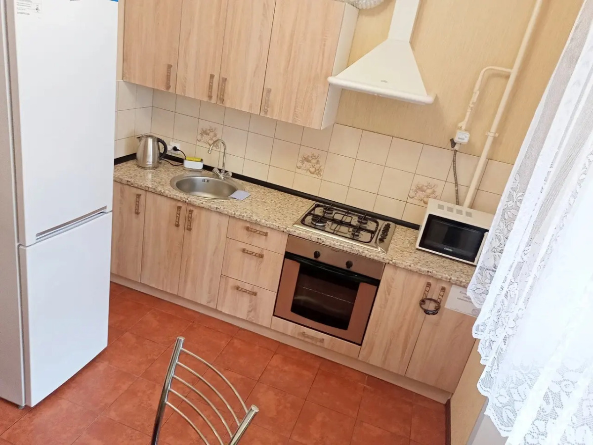 Апартаменты на Склизкого 116/1