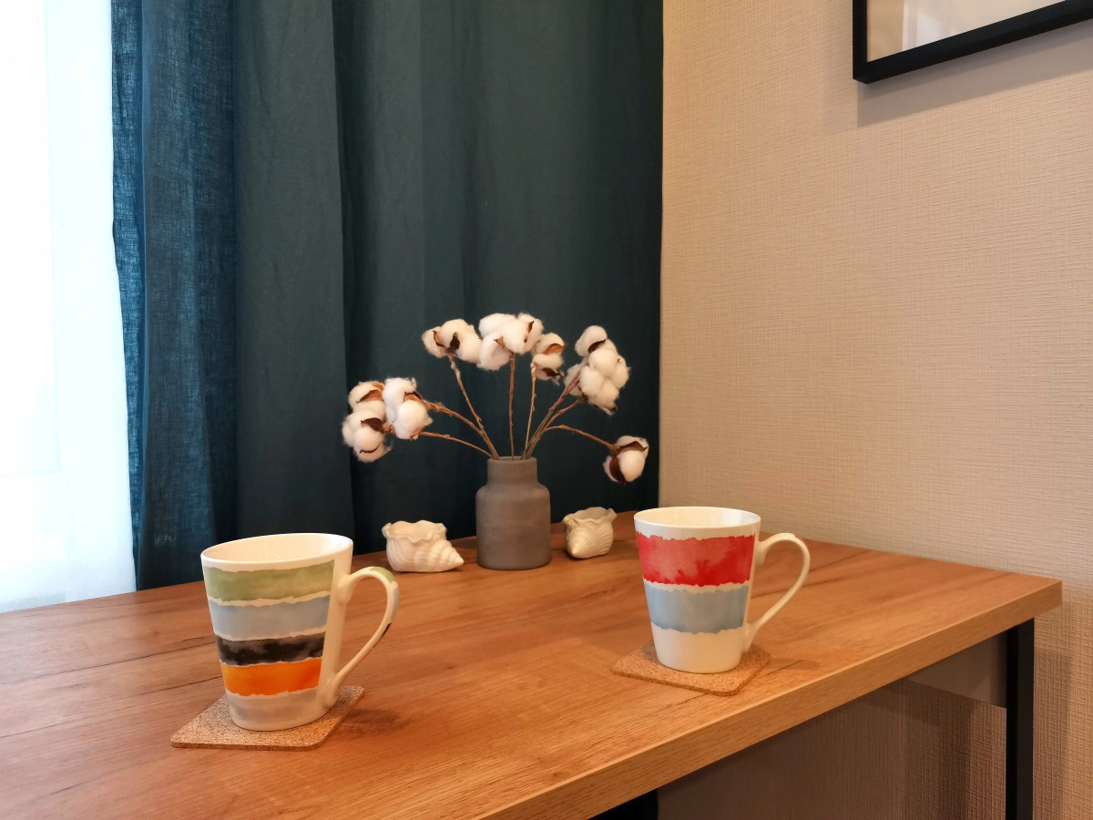 Апартаменты Улучшенные Авеню на Мужества