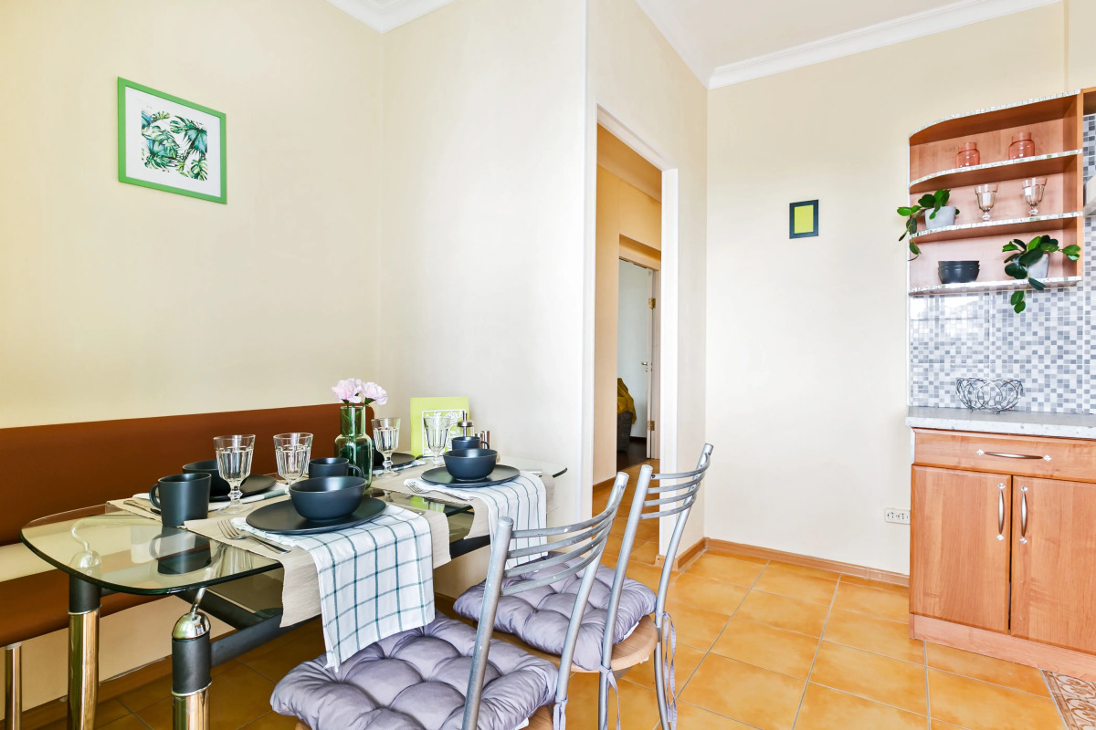 Double Tower Apartment on Dmitry Ulyanov St