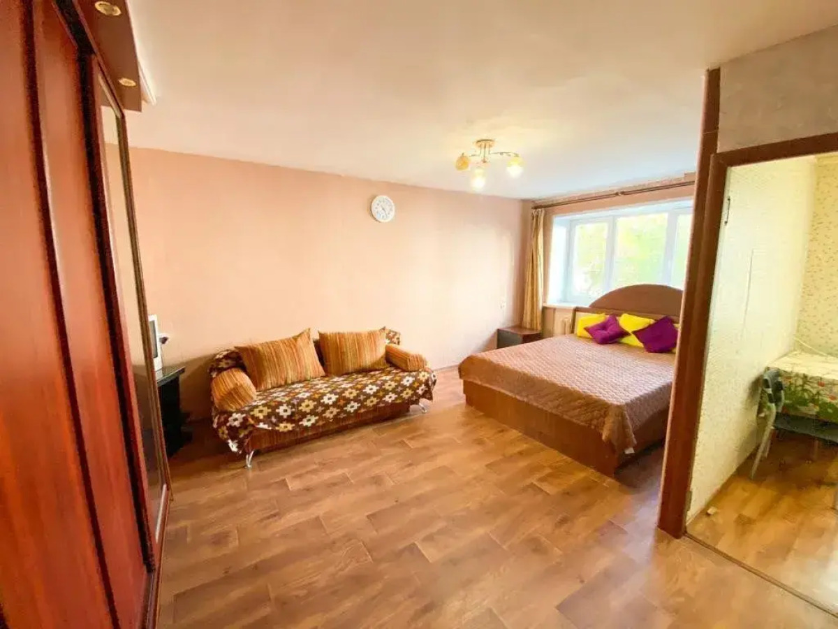 Квартира на Антонова, 4