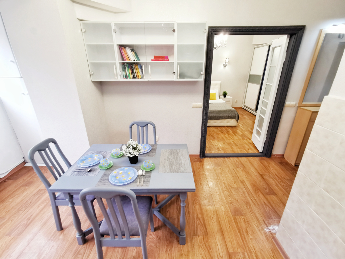 Апартаменты M.O.O.N. APARTMENTS Zenkova 86