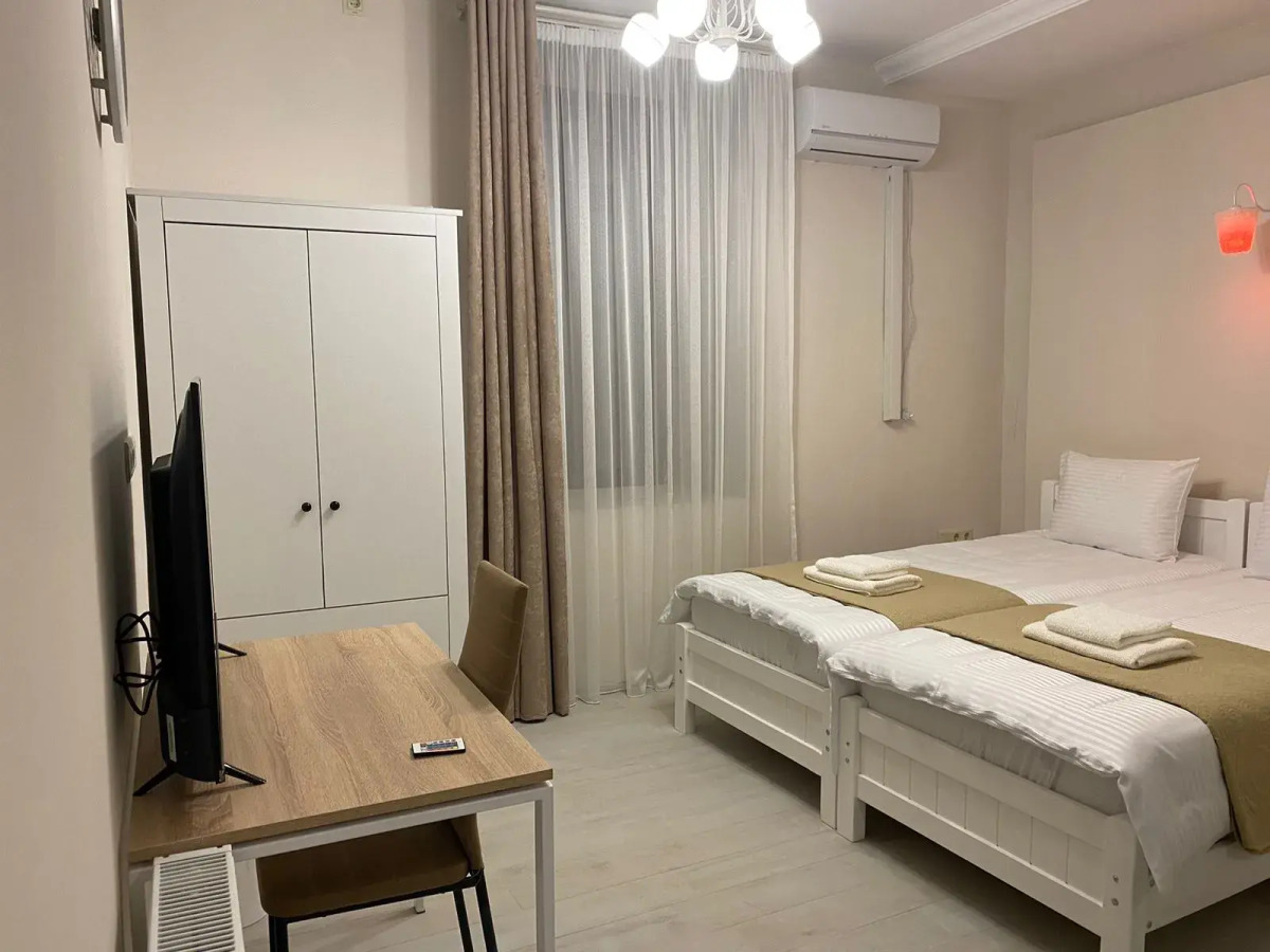 Мини-отель Cultural Crossing Hotel