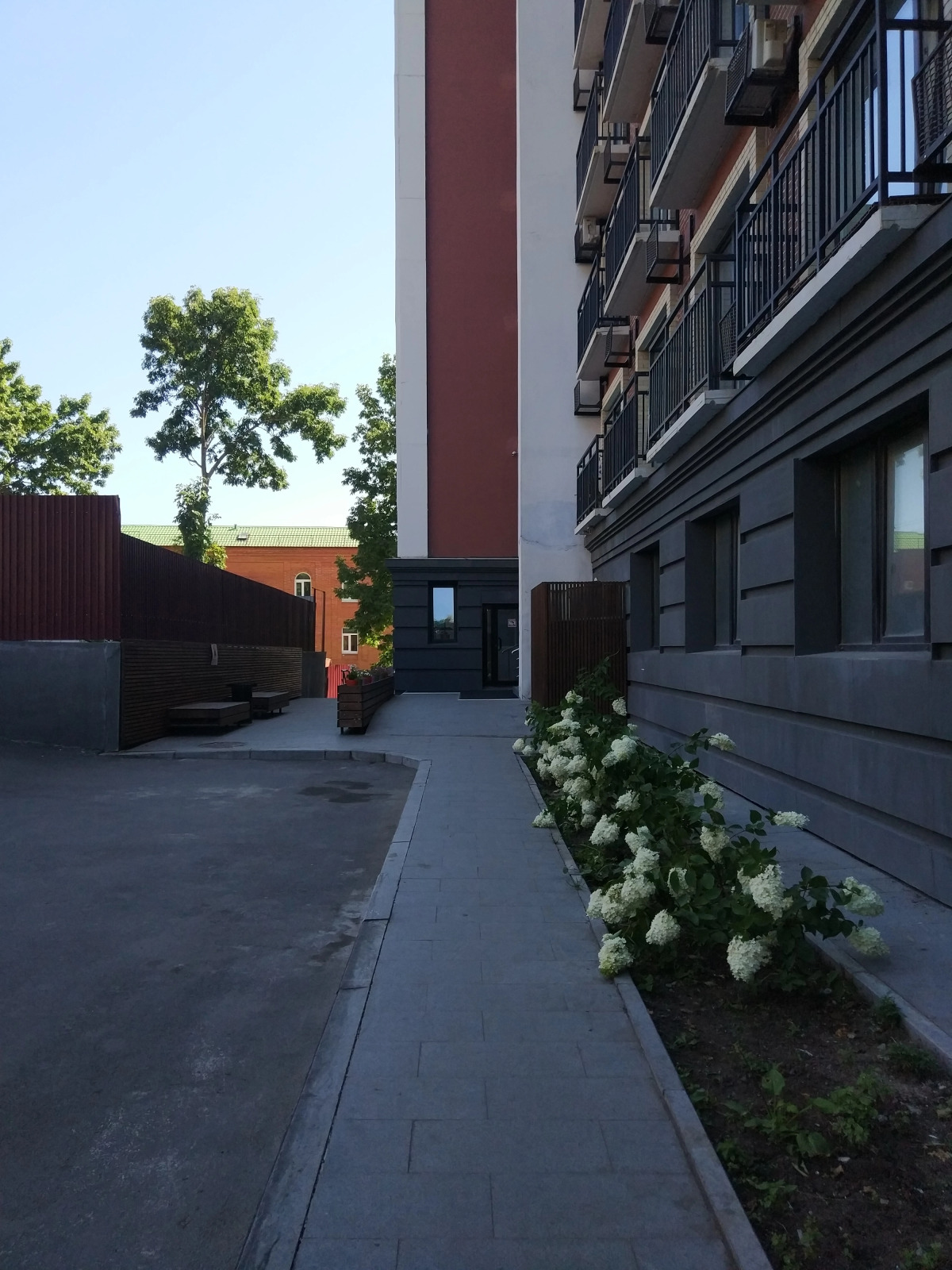 Апартаменты Mid century Studio