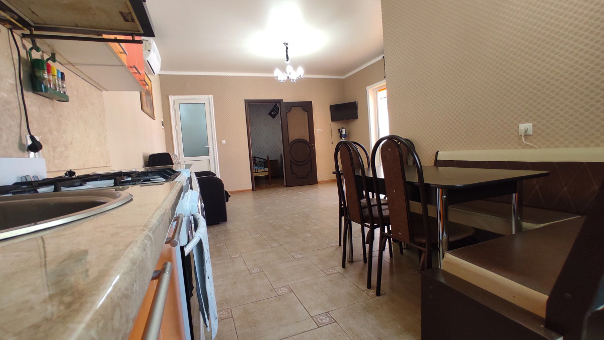 Коттедж у моря