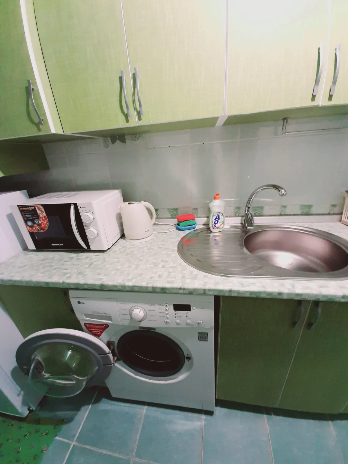 Трехкомнатная квартира в центре на Попцова