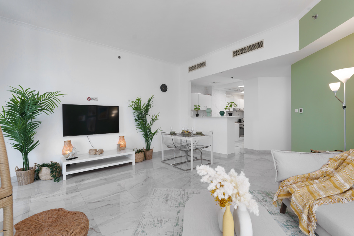 Апартаменты Unique & Stylish High Floor close to Marine Club