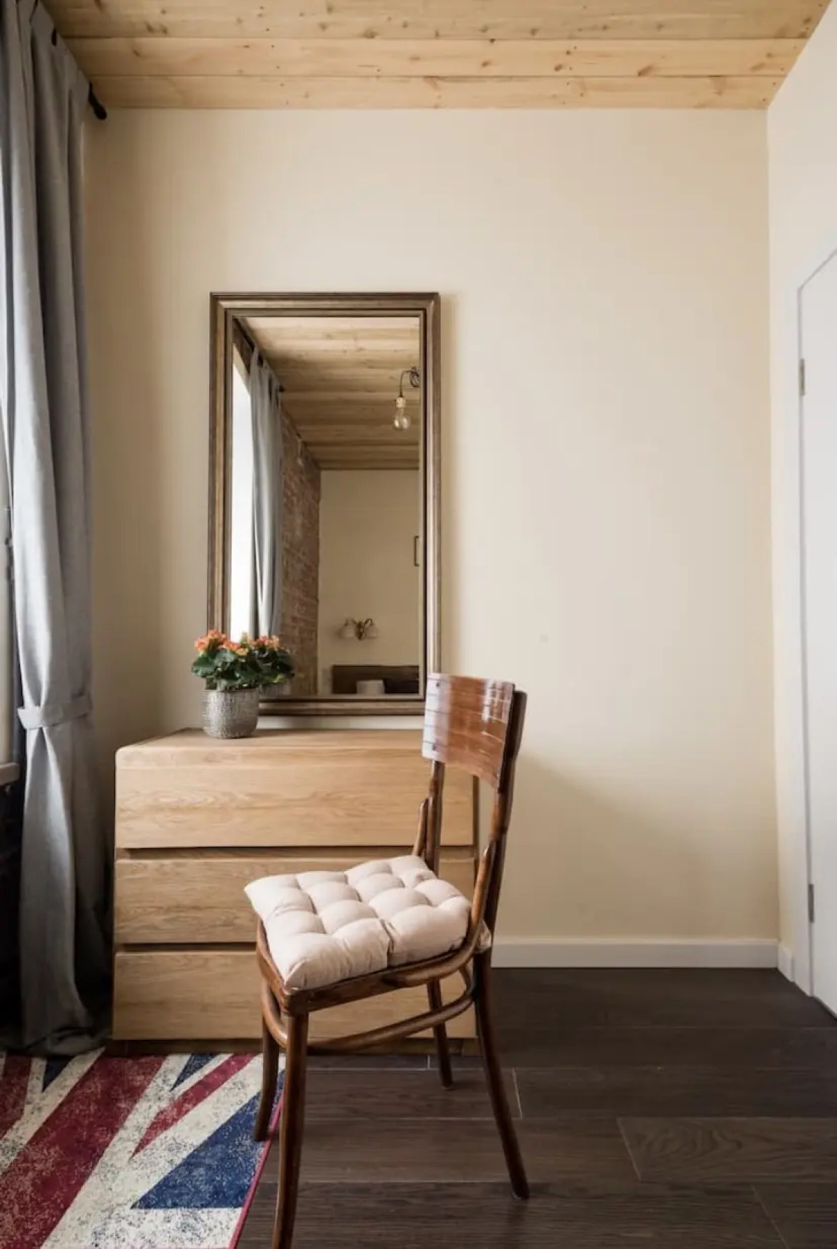 Апартаменты Loft Apartment в центре города