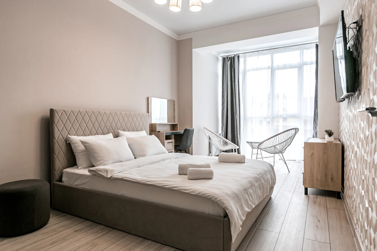 Апартаменты Жасмин от Ирины Савельевой - С лаундж-зоной и балконом- В курортной зоне- У входа в верхний Национальный парк