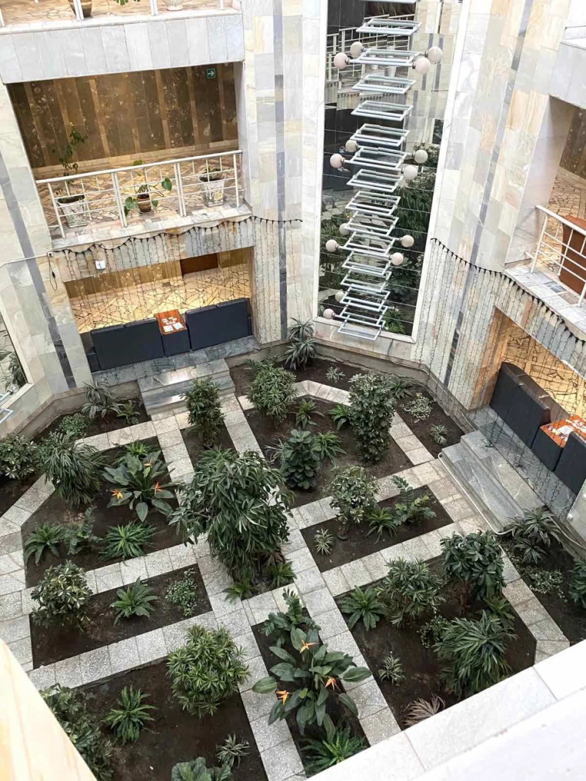 Отель Алмаз