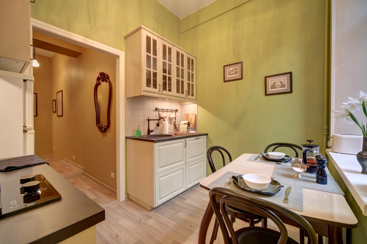 Квартира Петербургский стиль, тихий двор на Невском; 1 комната - до 4 чел