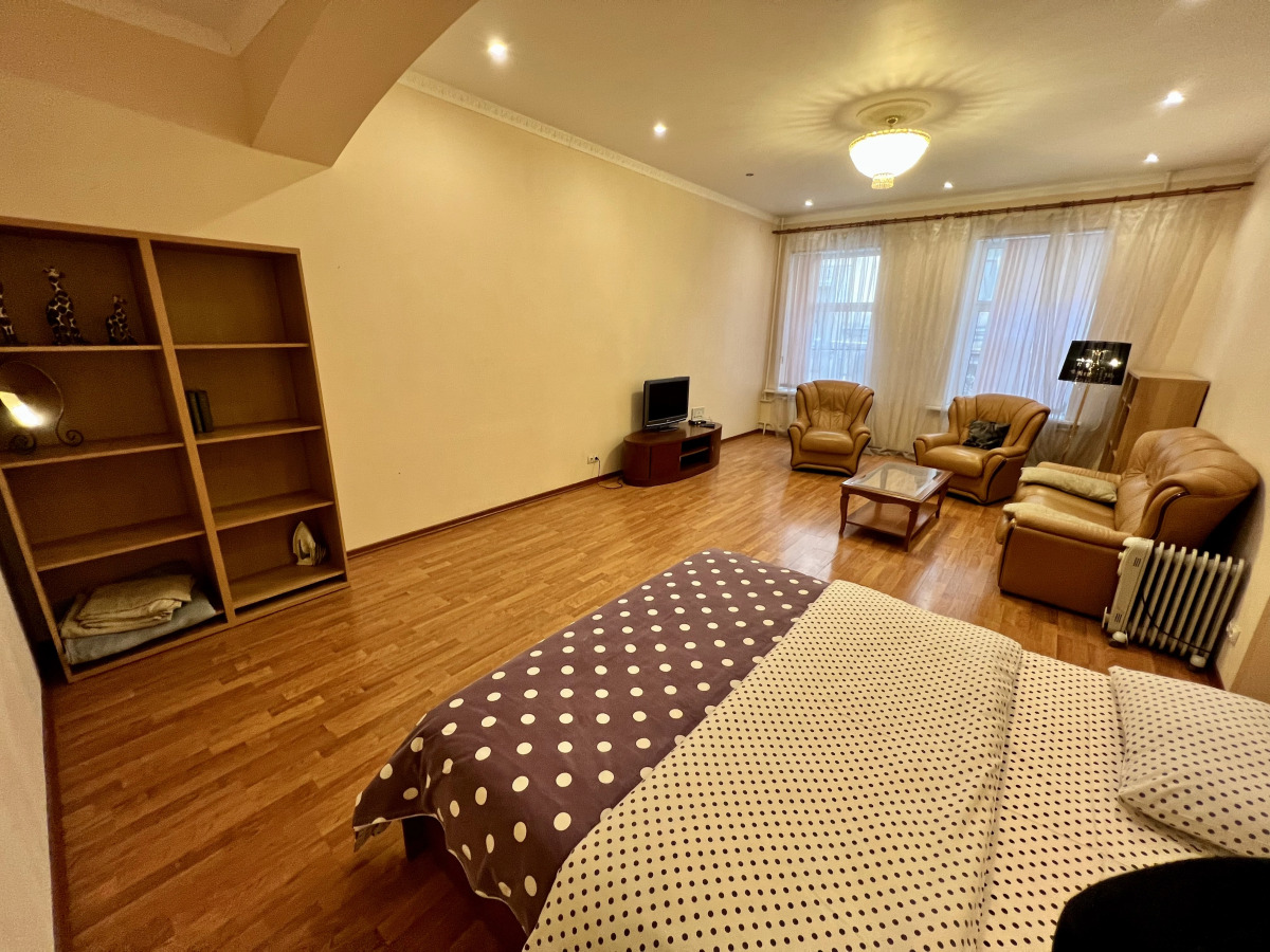 Апартаменты Большая Морская 21 трехкомнатные