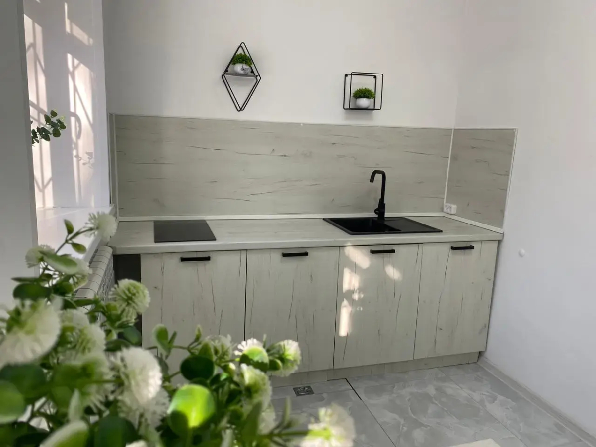 Апартаменты на улице Ванеева 21