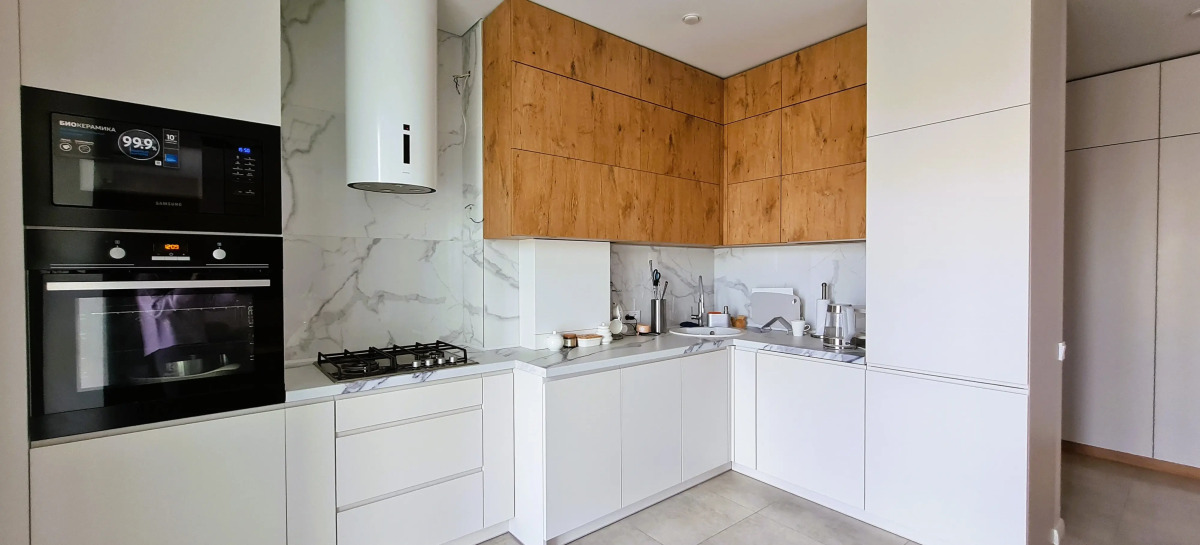 Апартаменты трехкомнатные с Дизайнерским ремонтом Олимпия Запад