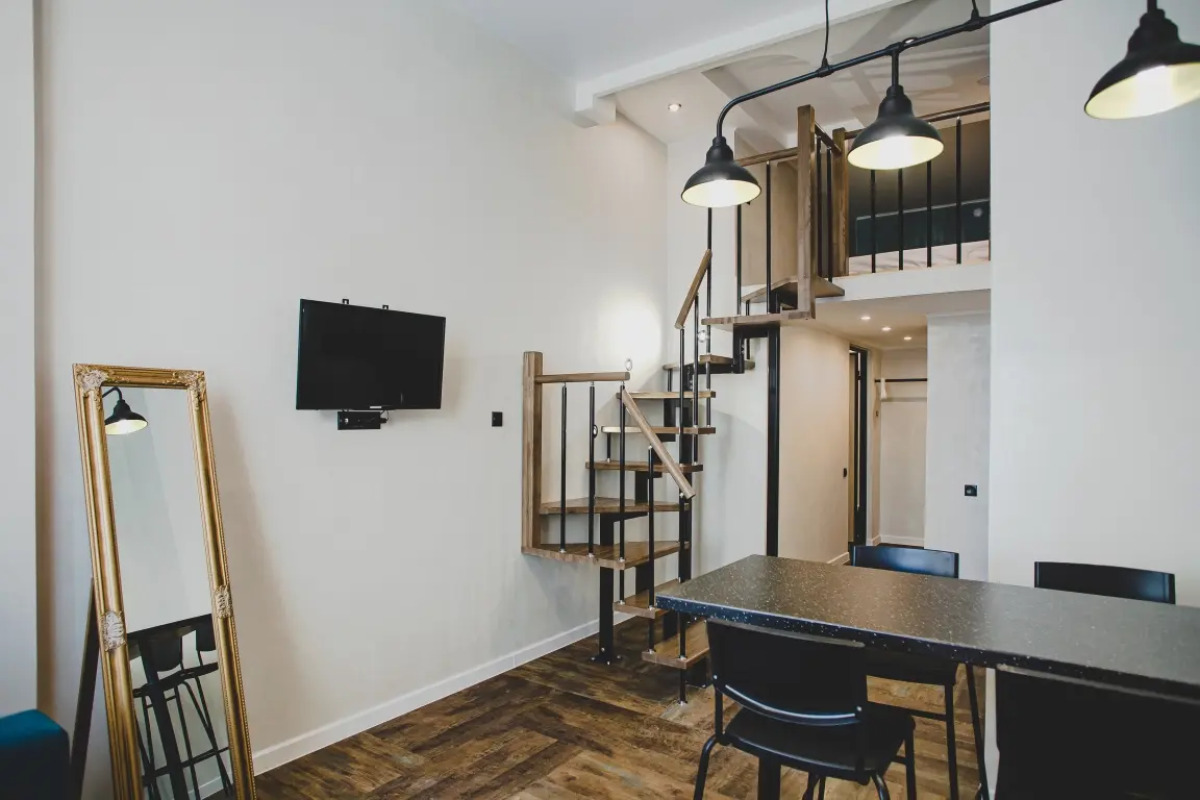 Двухуровневая Квартира Джаз ElenaSweetHome рядом с ТЦ Москва и Садовод