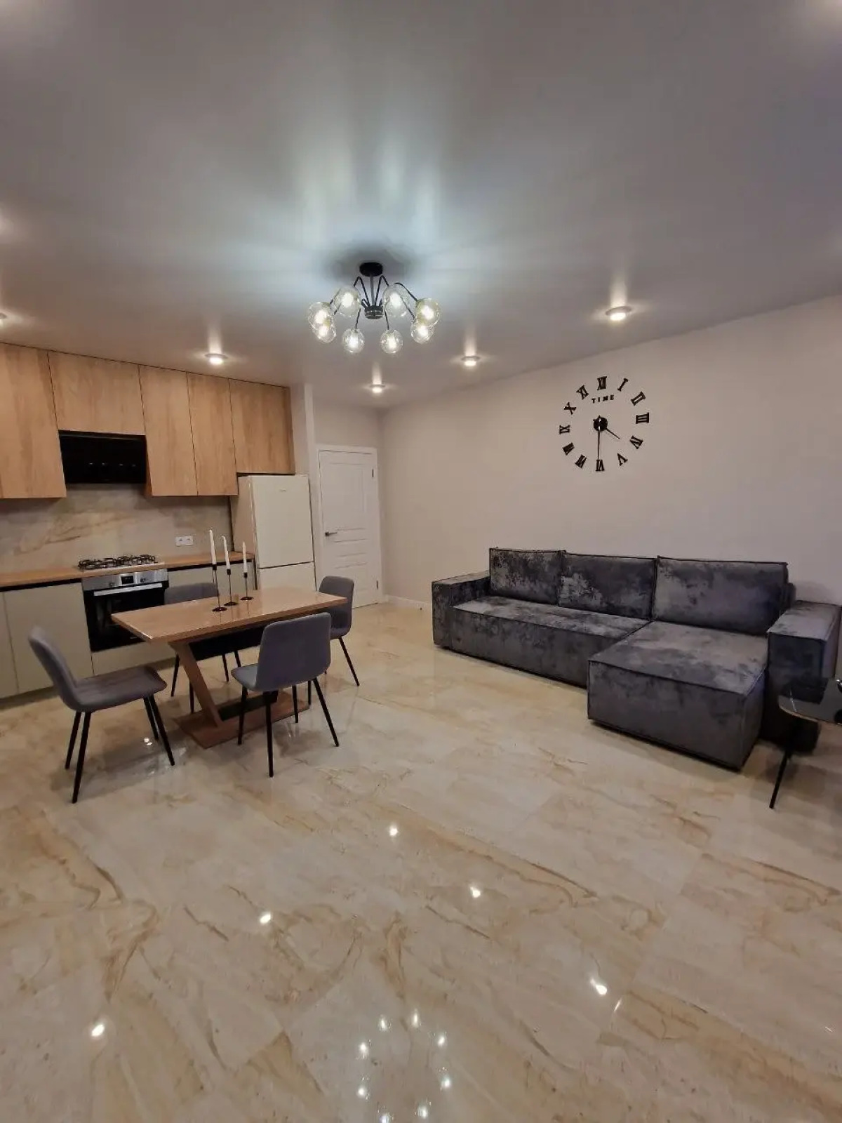 Квартира Flatirini Премиум Класса