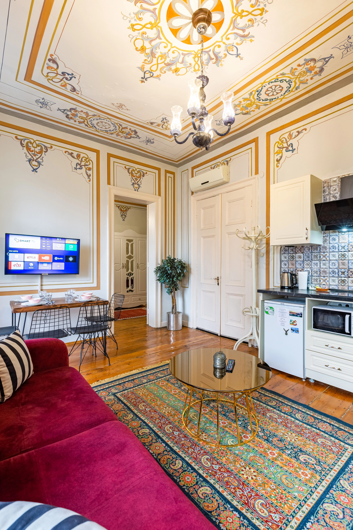 Ali Pasha Apartment
