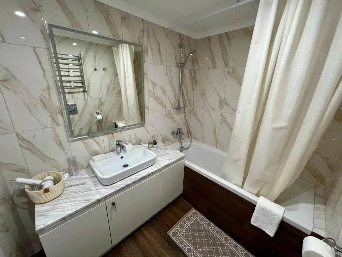 Квартира Граф Толстой