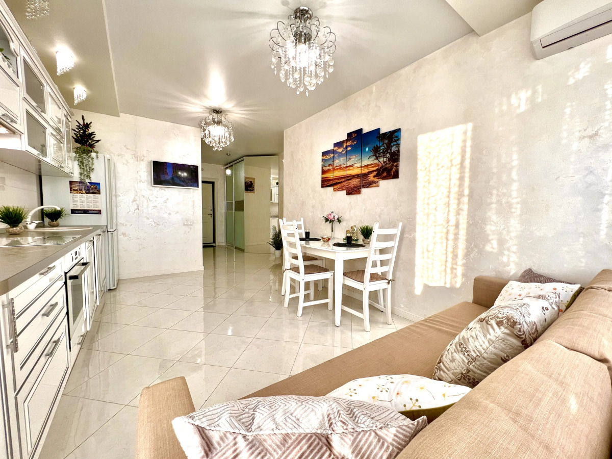 Апартаменты на Ново-Садовой, 106 (лит. О)  с видом на реку Волгу