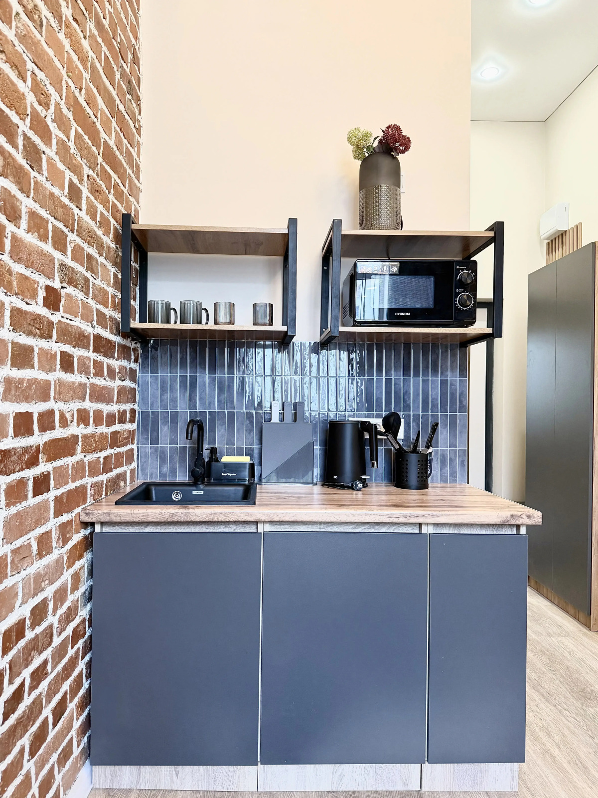 Апартаменты 4/П8 Комфортно и Точка на Большой Якиманке 35с1