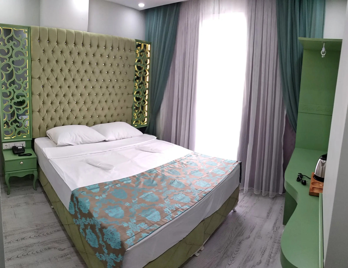 Green Garden Hotel