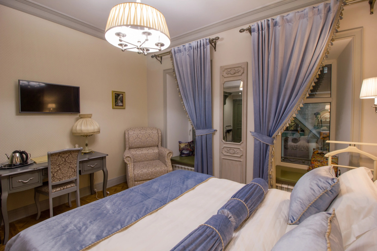 Бутик Отель 1881