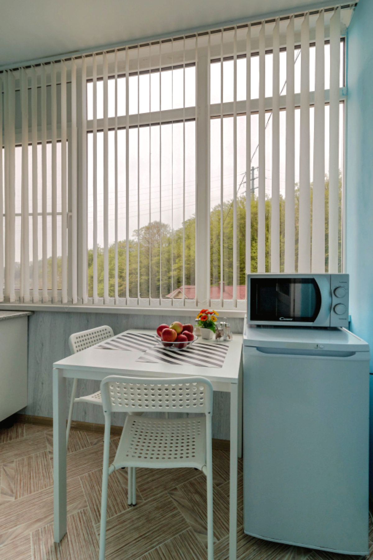 Квартира -студия с Отдельной Кухней и Видом на Море