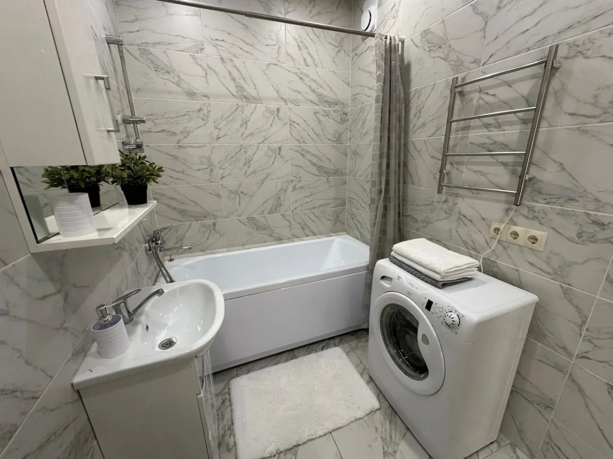 Квартира 1я Студия на площади Калинина, Дачная 42