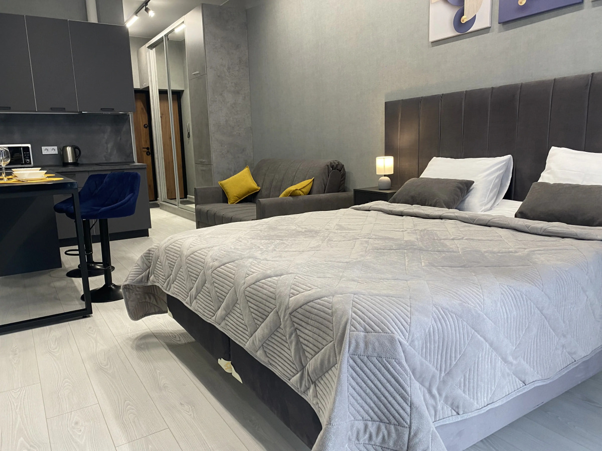 Апартаменты Platinum Aparts (Аллея Парк)