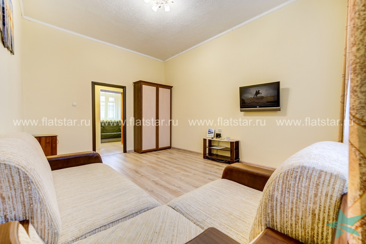 FlatStar on Ligovsky 84-2